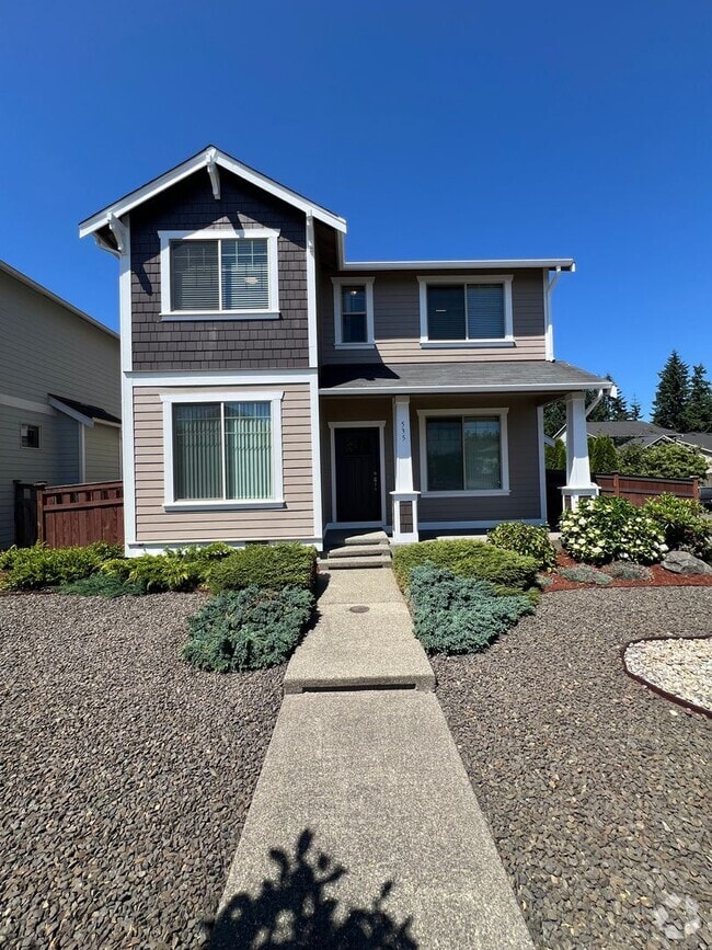 Building Photo - 535 Meadowwood Dr SW
