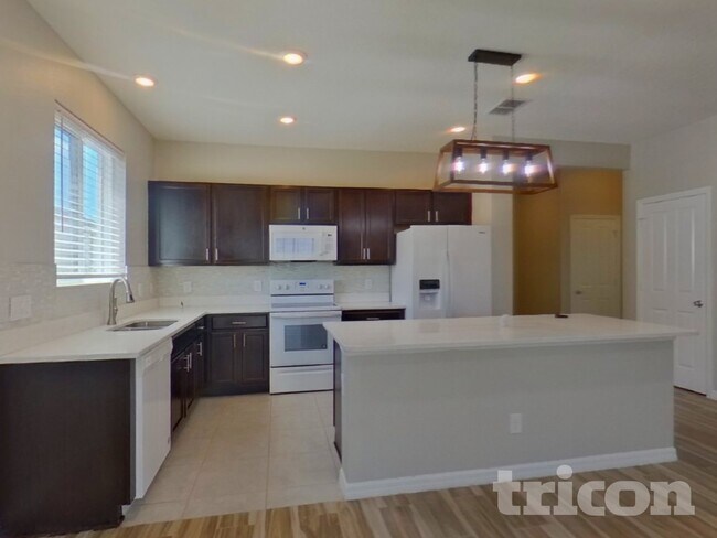 Building Photo - 6317 Domenico Ct
