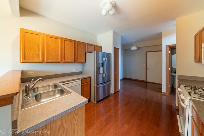 Foto del edificio - 850 County Line Rd