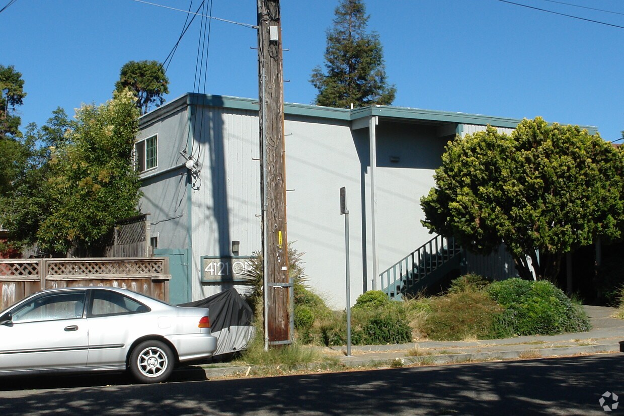 Primary Photo - 4121 Opal St
