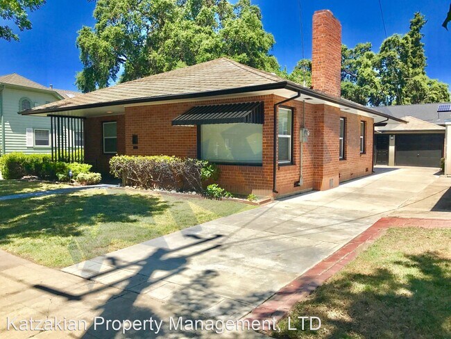 Building Photo - 3 br, 1.5 bath House - 811 W Rose Street