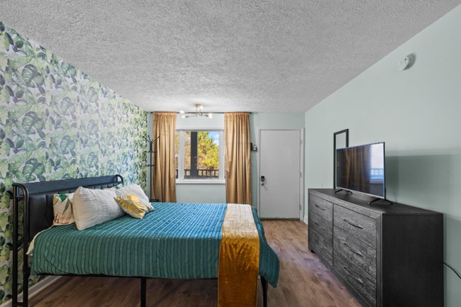 Building Photo - 1122 NC-210