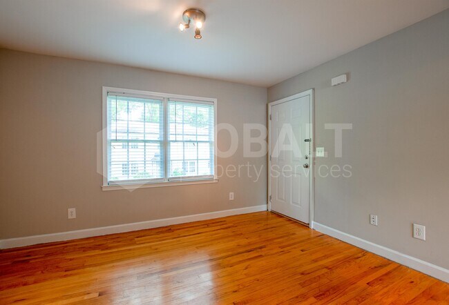 Foto del edificio - 190 Kirkwood Rd NE