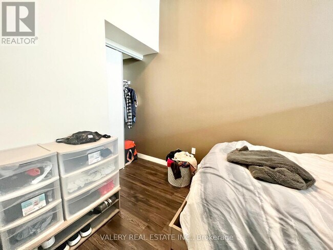 Photo du bâtiment - 257 Hemlock St