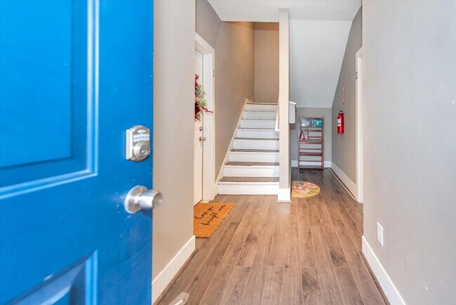 4114 Lamar Street, Unit 2 - 4