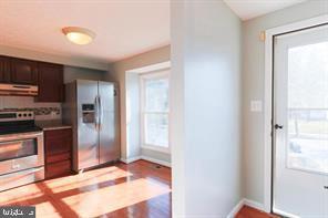 Building Photo - 3804 Bonnybridge Pl