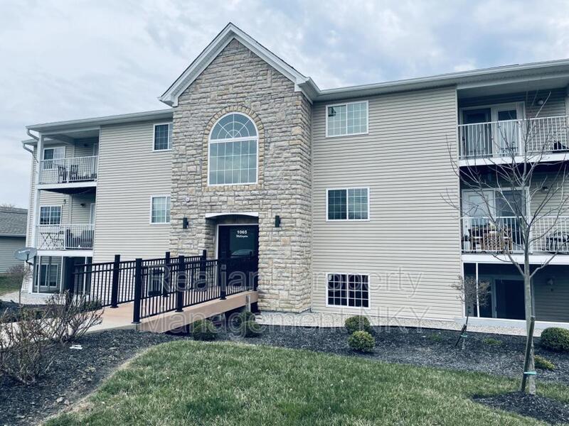 Foto principal - 1065 Wellington Dr