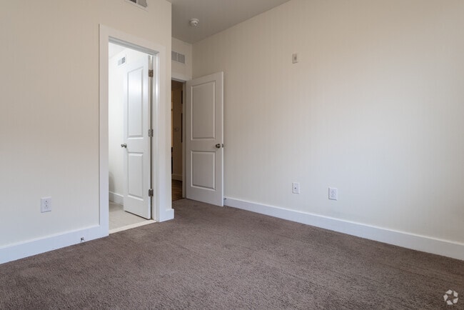 Bedroom - Eleanor at Walnut