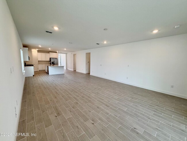 Building Photo - 96 Bellaire Isle