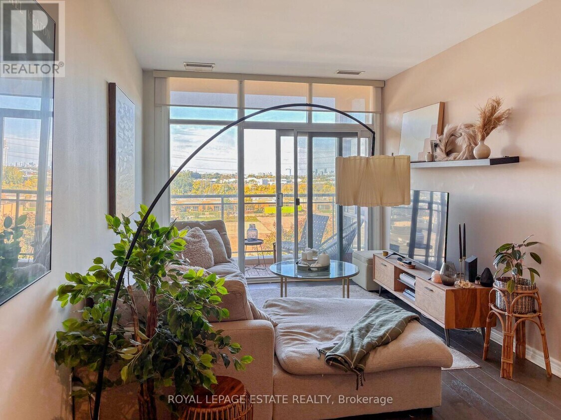 Photo principale - 1 Leaside Park Dr