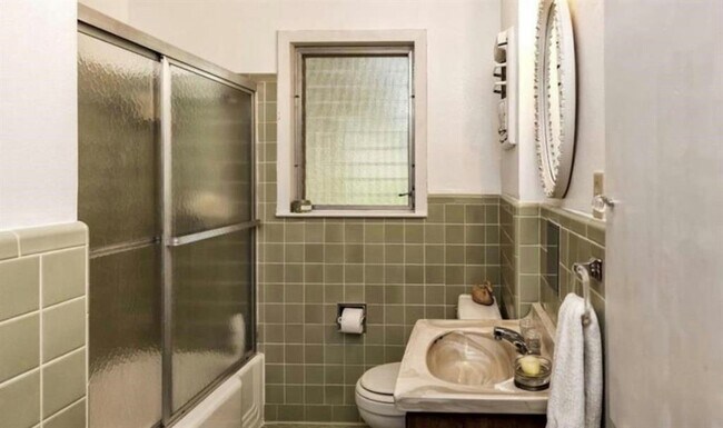 Foto del edificio - 2265 Shady Ln