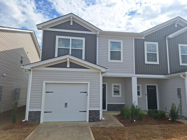 Foto del edificio - 725 Gatestone Ln
