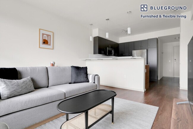 Foto del edificio - 8300 160th Ave NE