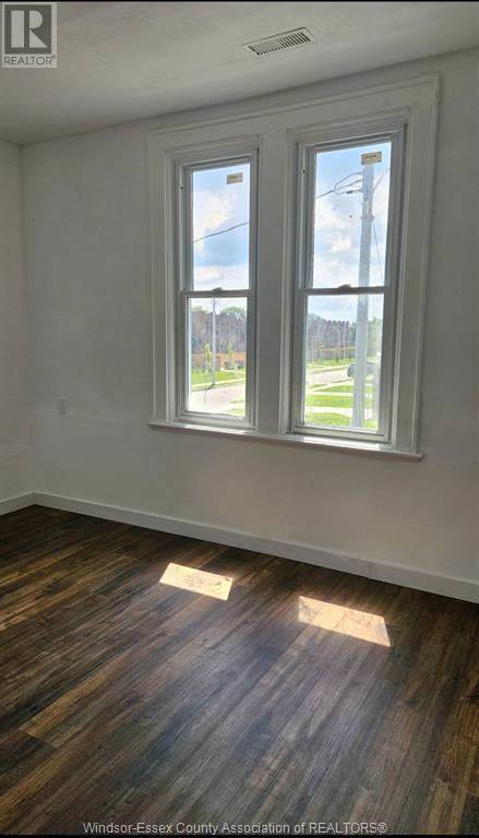 Photo du bâtiment - 1082 Niagara St