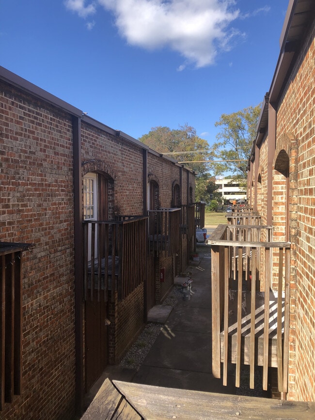 Building Photo - Campus Colony