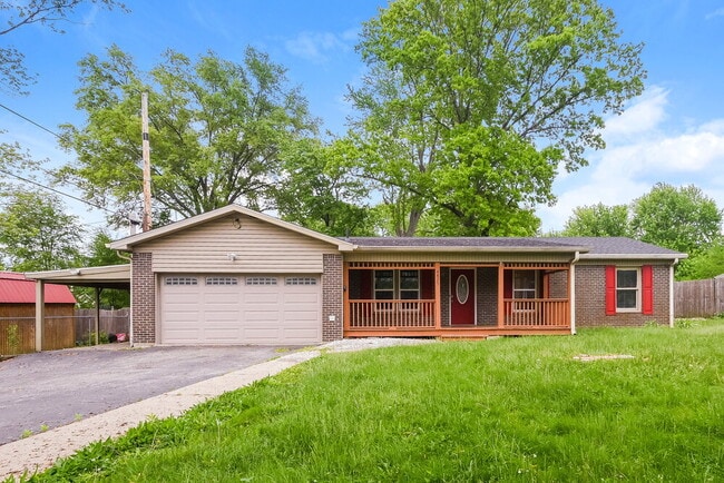 Building Photo - 4825 Manker St