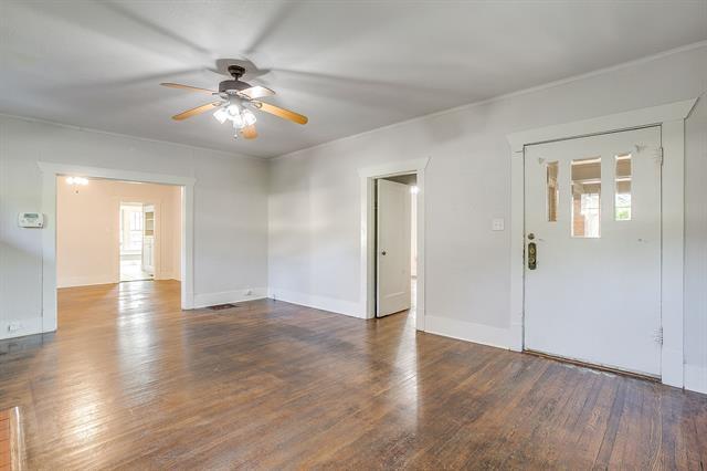 Foto del edificio - 2312 Mistletoe Ave