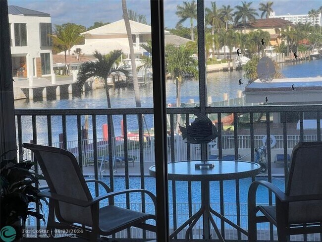 Foto del edificio - 1391 S Ocean Blvd