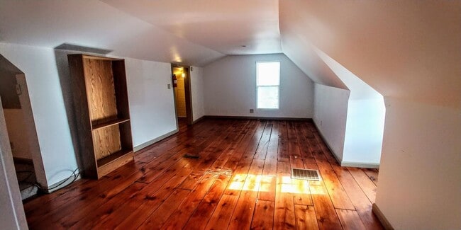 Photo - 2-Bed House | Linwood-Mt. Lookout | Available NOW!
