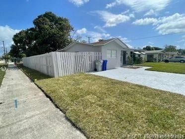 Foto del edificio - 751 NW 18th St