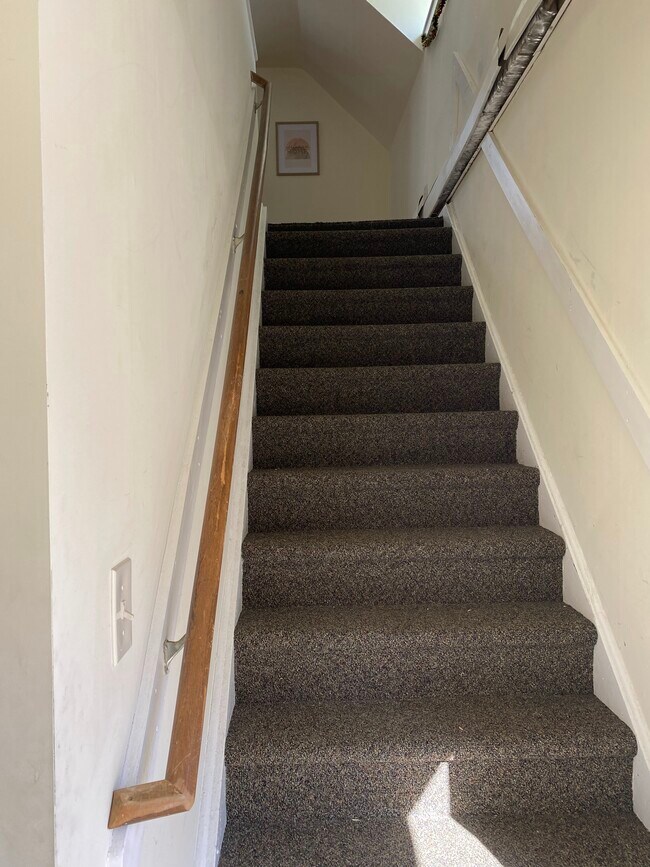 5987 Memorial Dr, Lyndon, VT 05851 Townhome Rentals in Lyndon VT