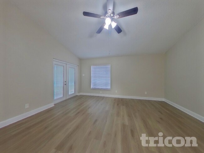 Building Photo - 13613 Fawn Ridge Blvd