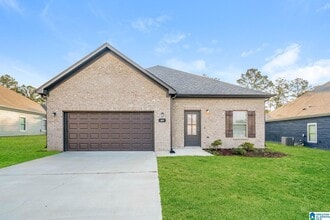 Building Photo - 449 Troubadour Ln