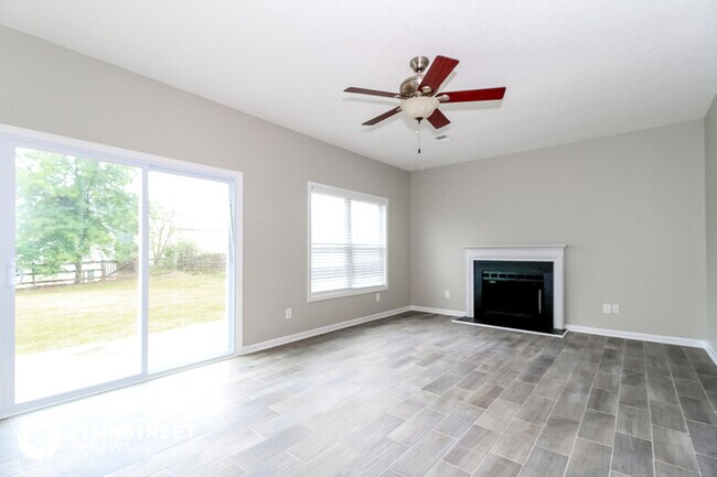 Foto del edificio - 816 Pecan Ridge Cir