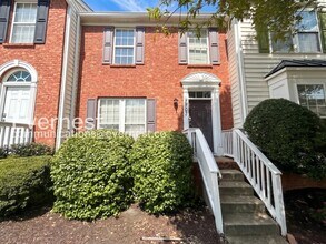 Building Photo - 7703 Porter House Dr