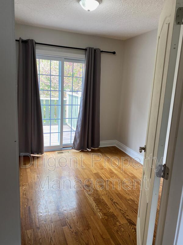 Building Photo - 1260 Pulpit Rd