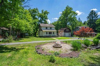 Building Photo - 22 Lime Kiln Rd