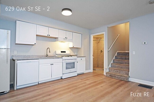 Foto del edificio - 629 SE Oak St