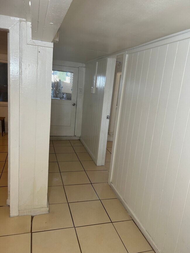 Foto del edificio - 1733 Hoe St