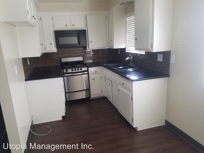 Building Photo - 9574 Live Oak Ave