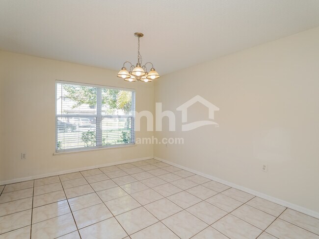 Building Photo - 12808 Lake Vista Dr