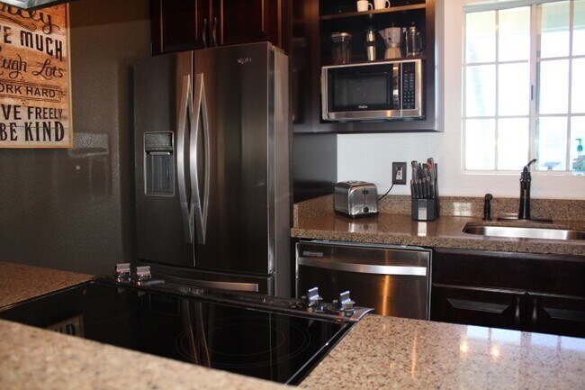 Foto del edificio - 94-1451 Waipio Uka Street, Unit #L203
