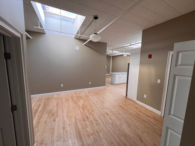 Foto del edificio - 158 Main St