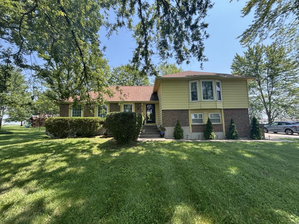 Foto principal - 4309 S Buckner Tarsney Rd