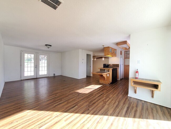 Foto del edificio - Coming Soon 5 Acres 3 bed 2 bath home with...