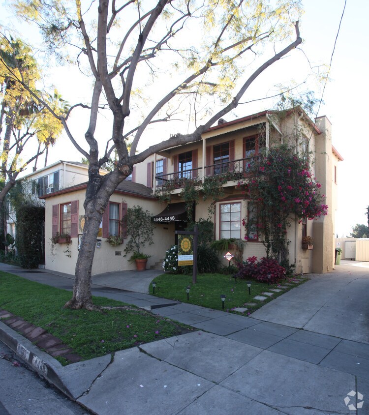 44464448 Ambrose Ave, Los Angeles, CA 90027 Apartments in Los