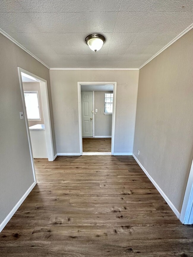 Foto del edificio - Coming Soon - 3 Bedroom Home Near Bradford...