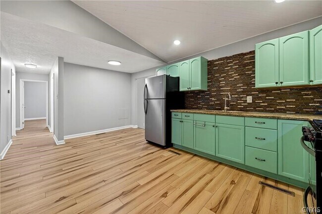 Foto del edificio - 9541 Horseshoe Island Rd
