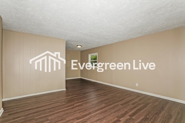 Building Photo - 3202 Donald Ave