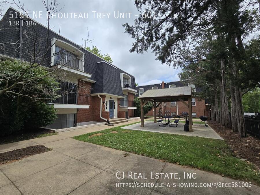 Building Photo - 5151 NE Chouteau Trafficway