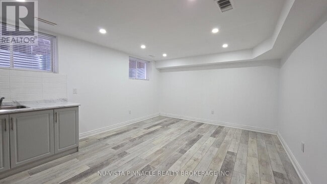 Building Photo - 2076 Gough Ave