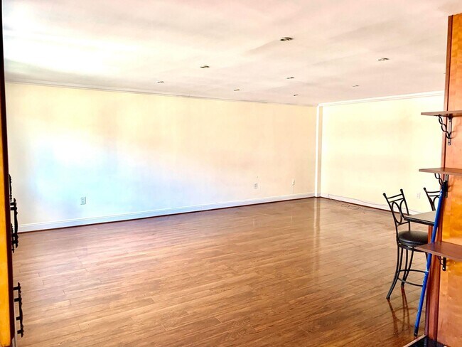 Building Photo - 6010 JFK Blvd E