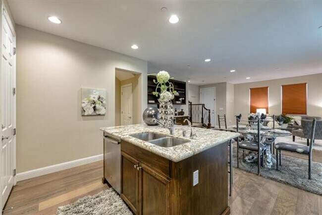 Building Photo - Impressive Two-Story, End Unit Townhome in...