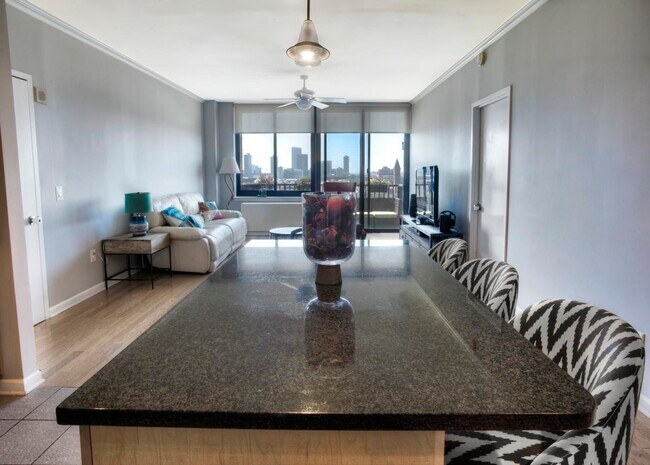 Foto del edificio - 700 Grove St