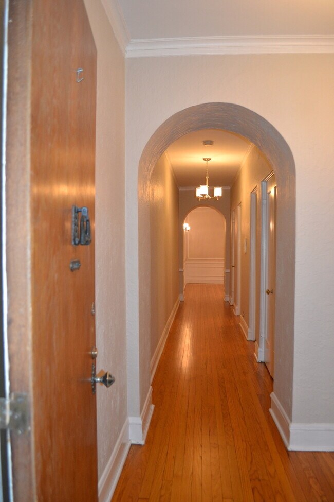 Foto del edificio - 1055 W North Shore Ave