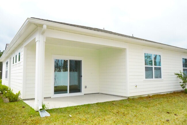 Building Photo - Available Now! MOVE IN READY!   ?? ?? ??! ...